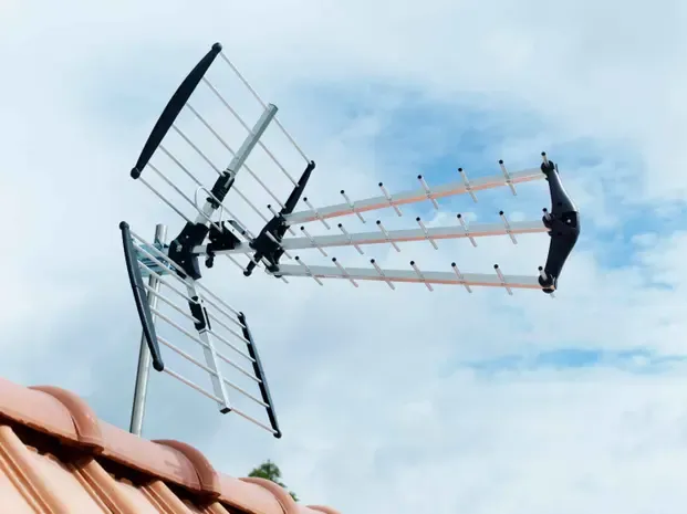 Réparation d'antenne télévision